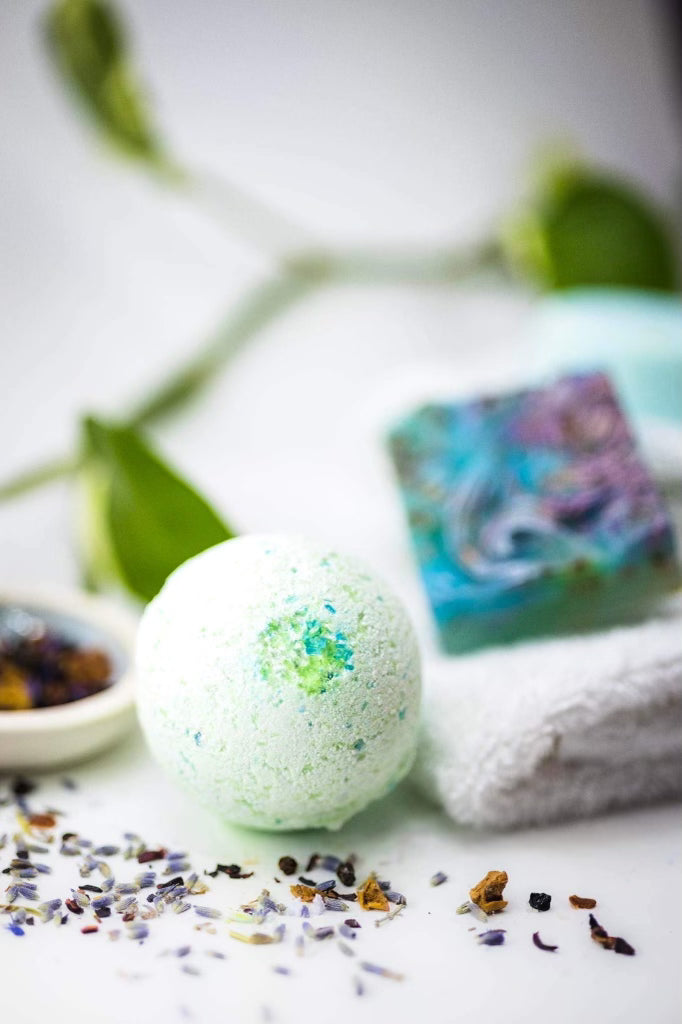 Natural Bath Bombs with Essential oils